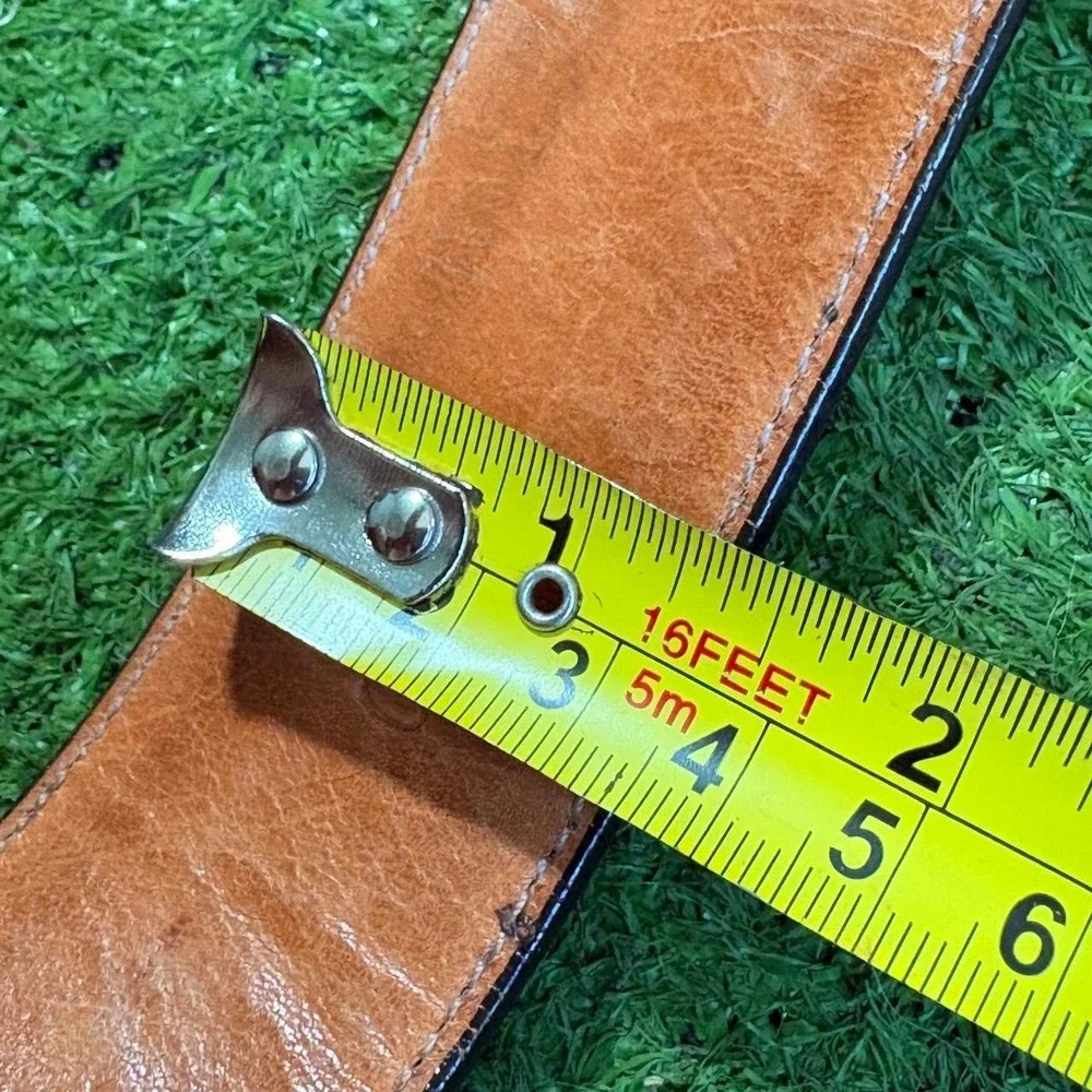 Zelé Unisex Genuine Cowhide Leather Size MED 30